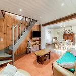 Holiday home In Houffaliz With Garden