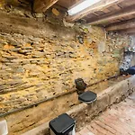 In Houffaliz With Garden *