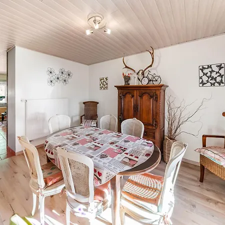 In Houffaliz With Garden 펜션 *