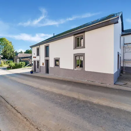 펜션 In Houffaliz With Garden 나드린