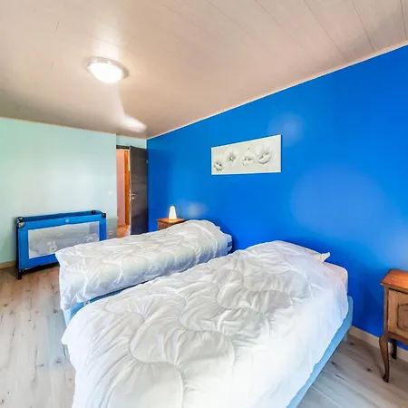 In Houffaliz With Garden 펜션