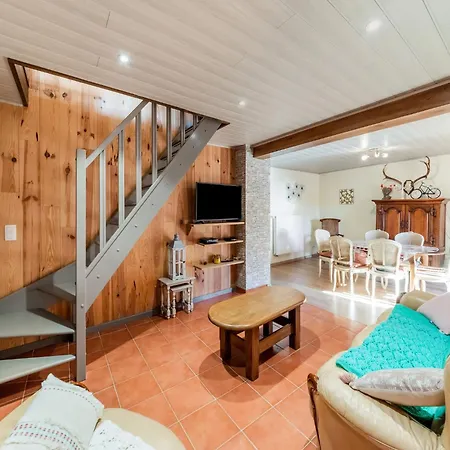 펜션 In Houffaliz With Garden