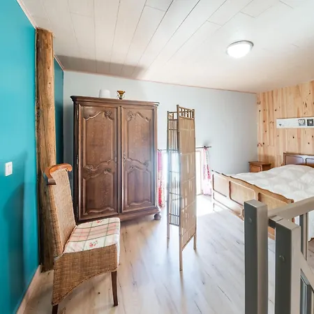 펜션 In Houffaliz With Garden *